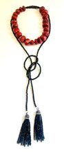 Load image into Gallery viewer, Kiss Necklace