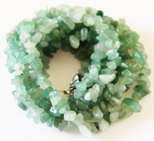 Load image into Gallery viewer, Light Green Agate stone Chips Double Wrap Cluster Bracelet