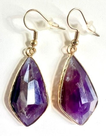 Diamond Shaped Amethyst Stone Earrings