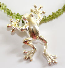 Load image into Gallery viewer, Leap Of Faith Necklace
